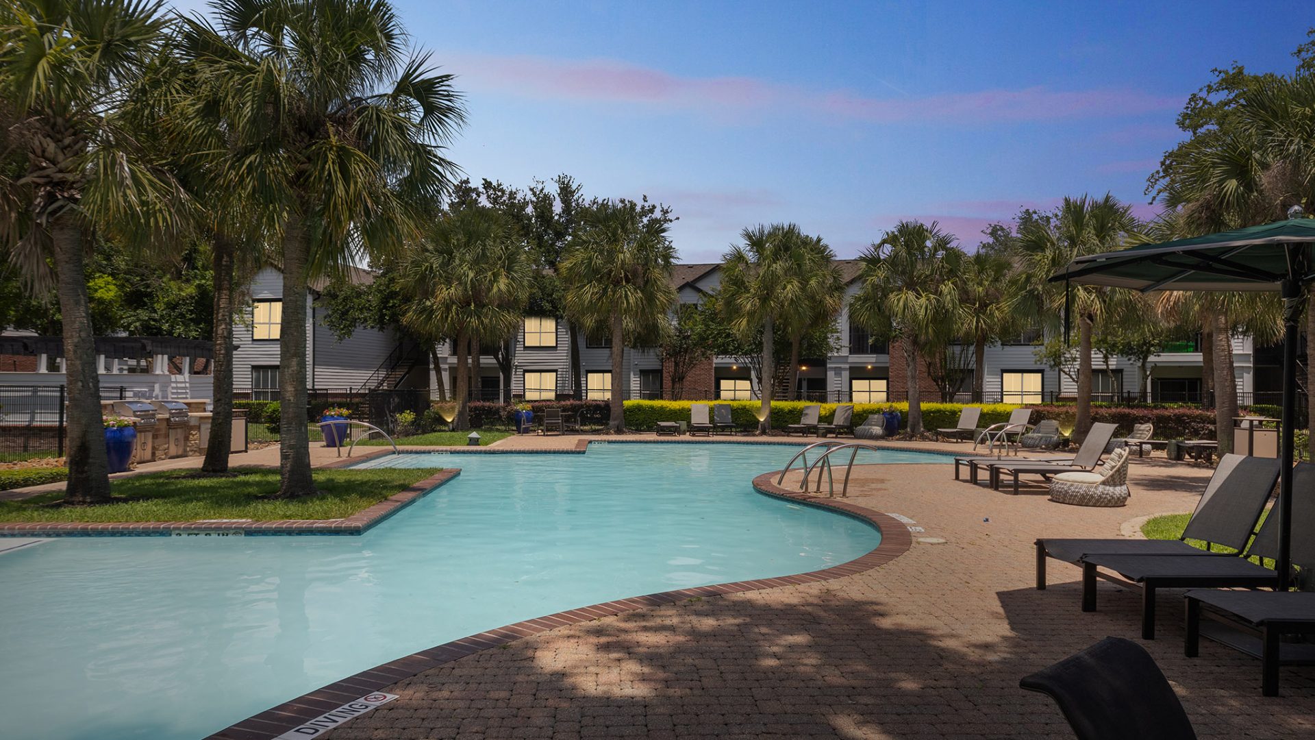 the pool at The Boulevard at Deer Park